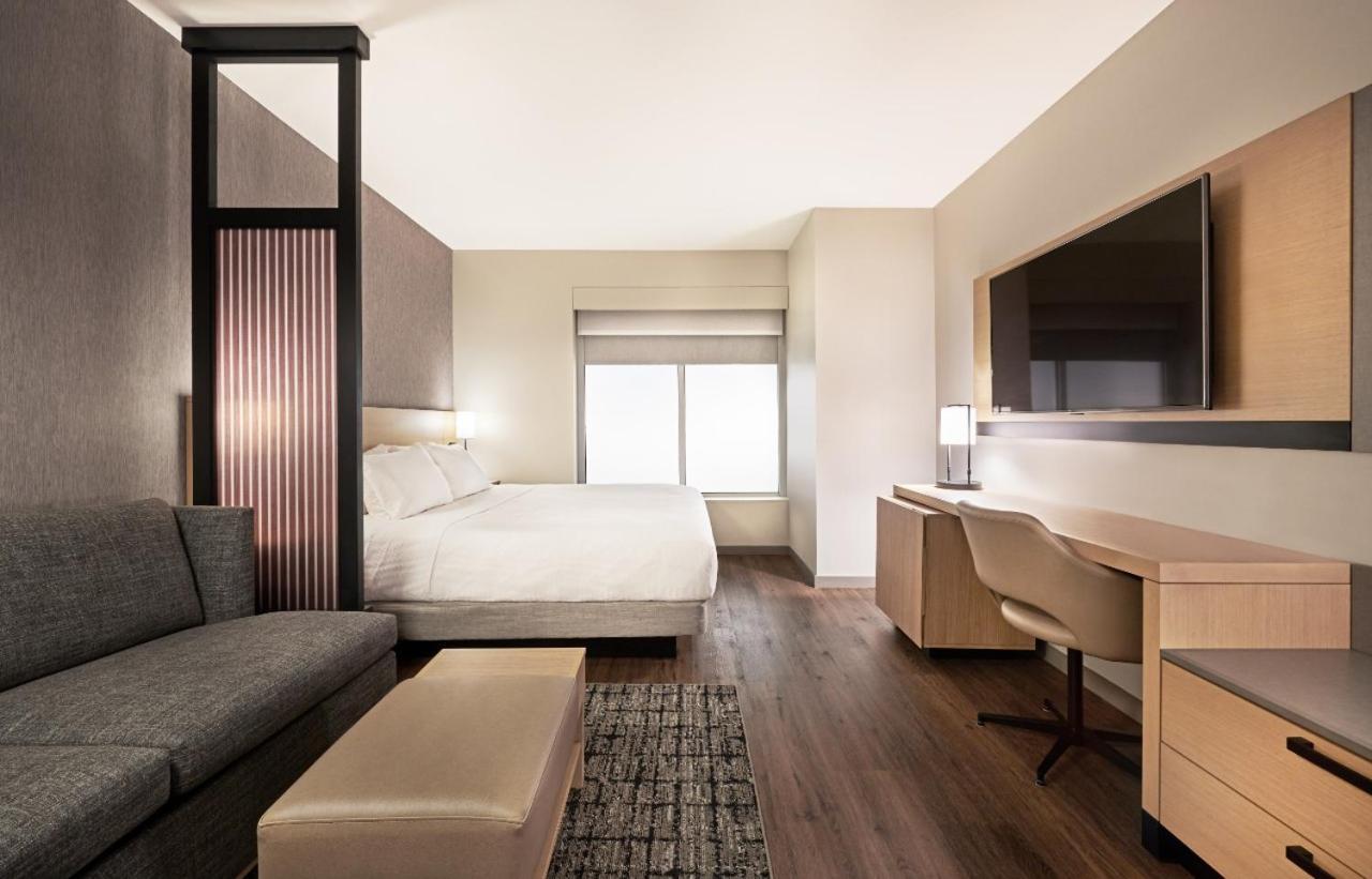 Hyatt Place Hotel *